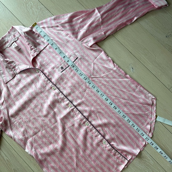 Victoria’s Secret Pink Satin Striped Pajama Top Women’s Size Medium - Picture 3 of 14